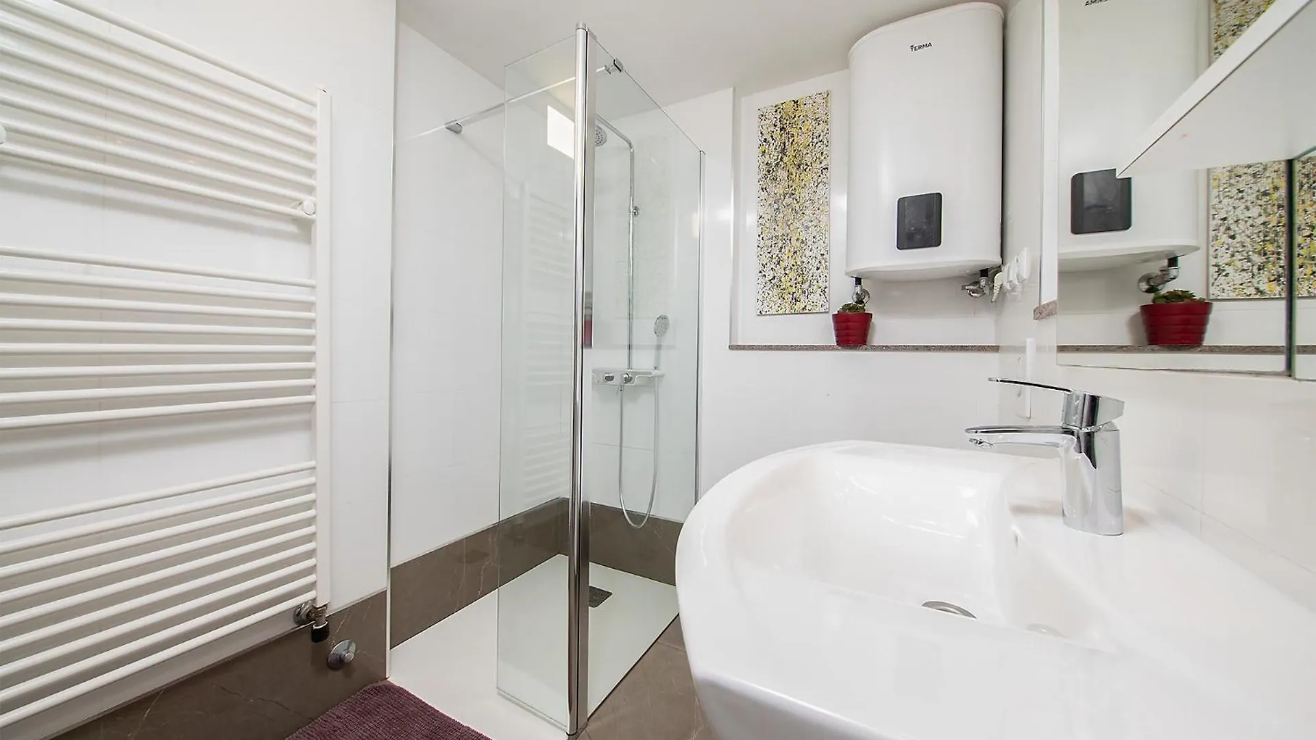 Apartments Volf 1405 Peroj