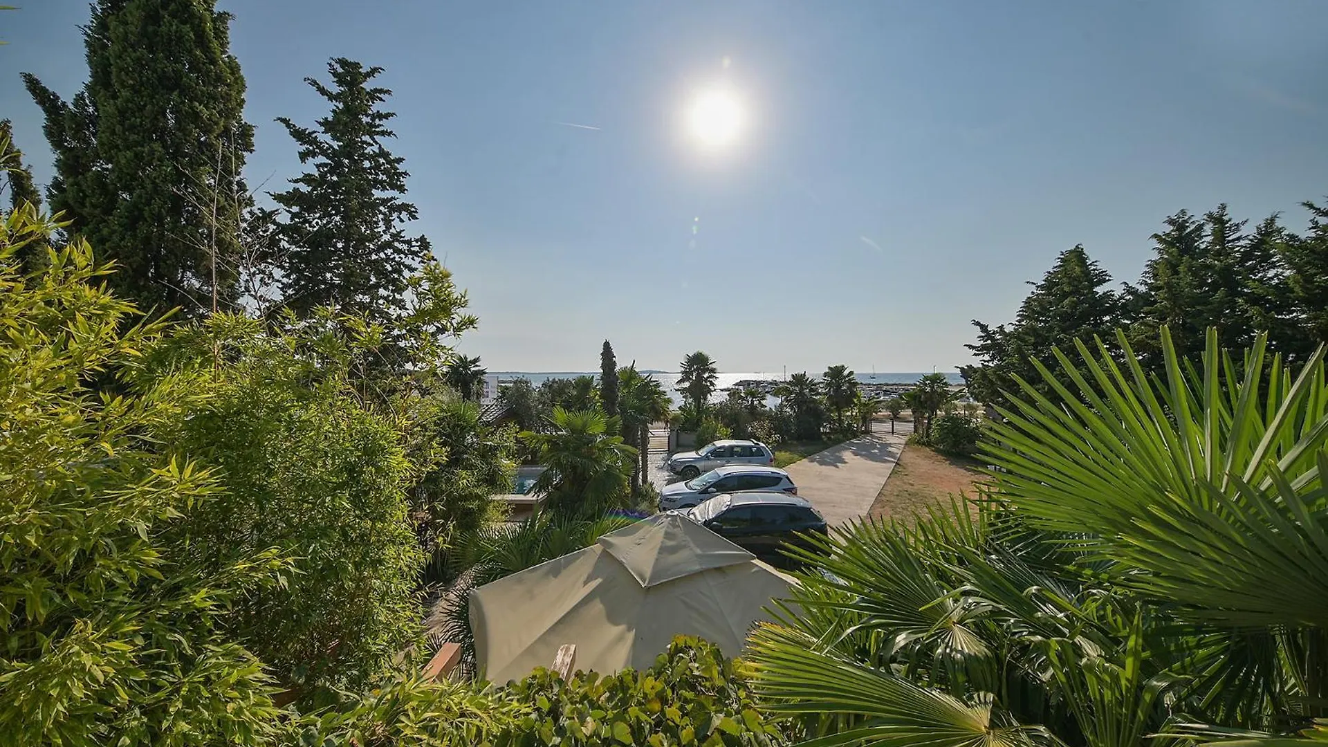 Apartments Volf 1405 Peroj Croatia